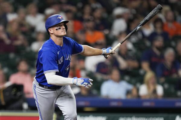 Chapman Bassitt power Blue Jays to 4 2 win over Astros AP News